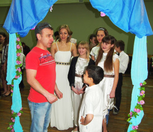 Детский бал. Дружба и благодарность